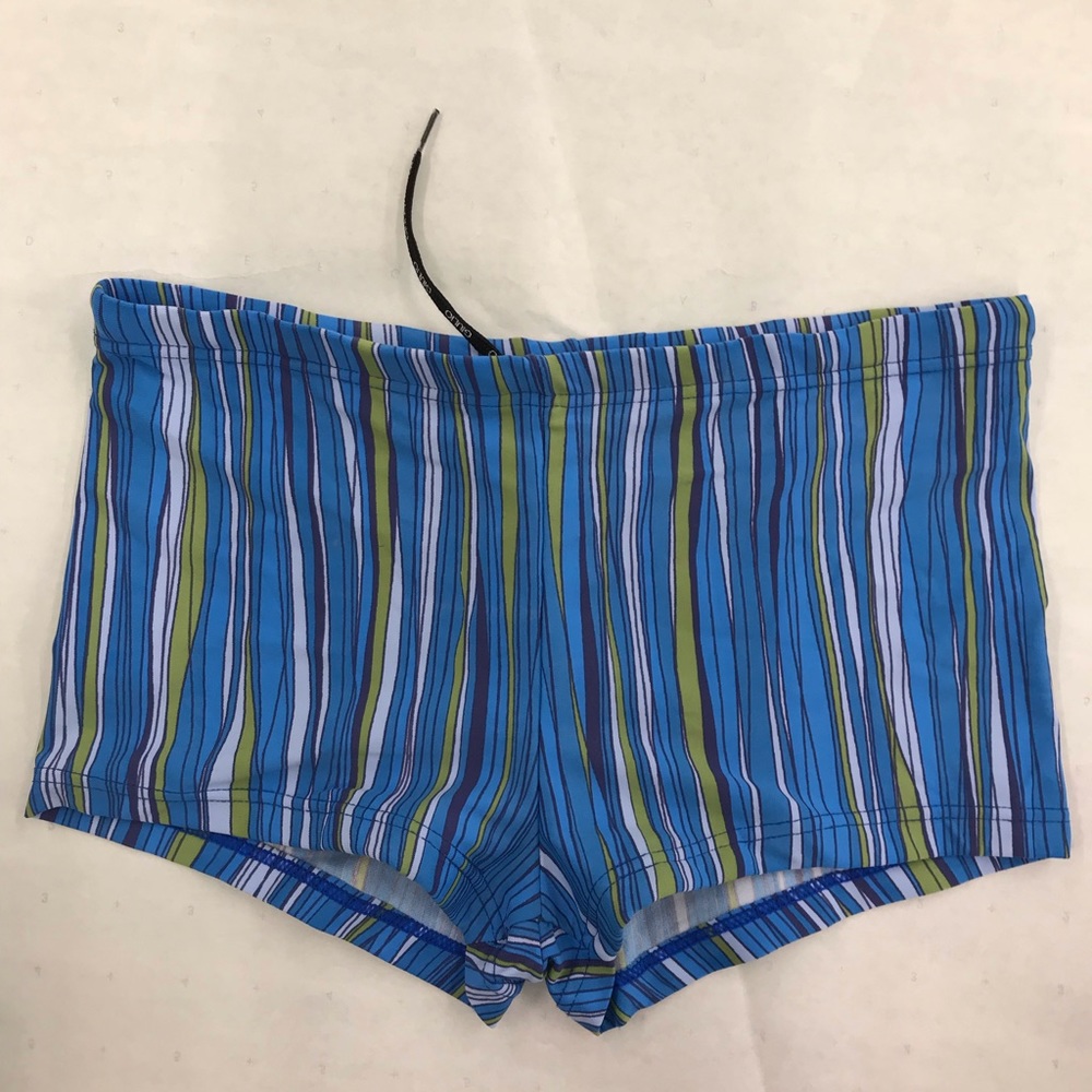 New never wear men’s bathing suit